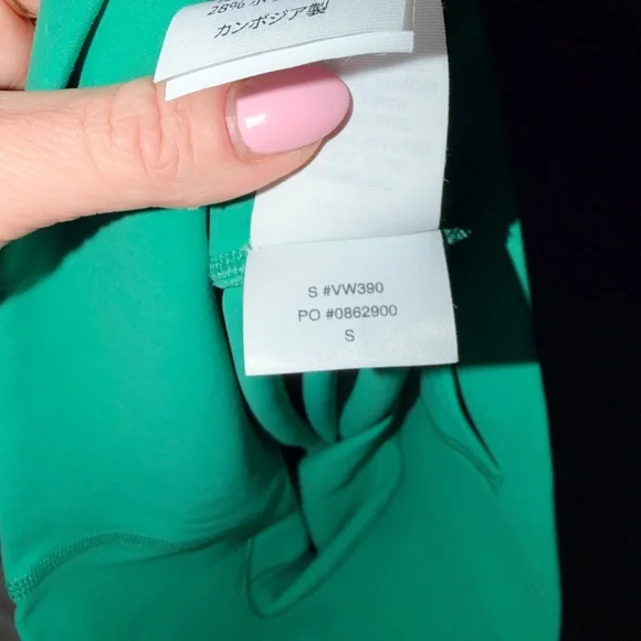 Vuori Studio Pocket Biker Shorts - Picture 6 of 6